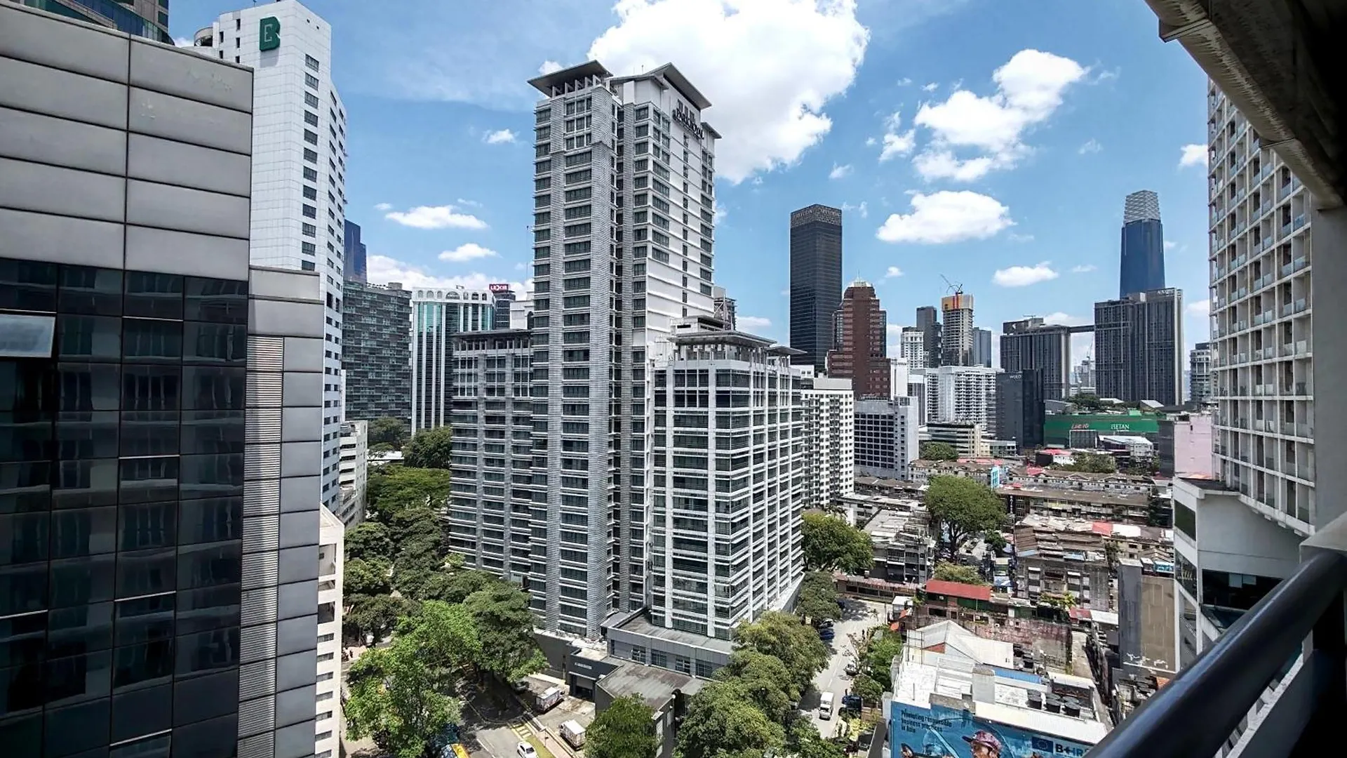 1211 Seri Bukit Ceylon Klcc 5 Minutes To Alor Street Pavilion Bukit Bintang 2R2B 8Pax クアラルンプール アパート